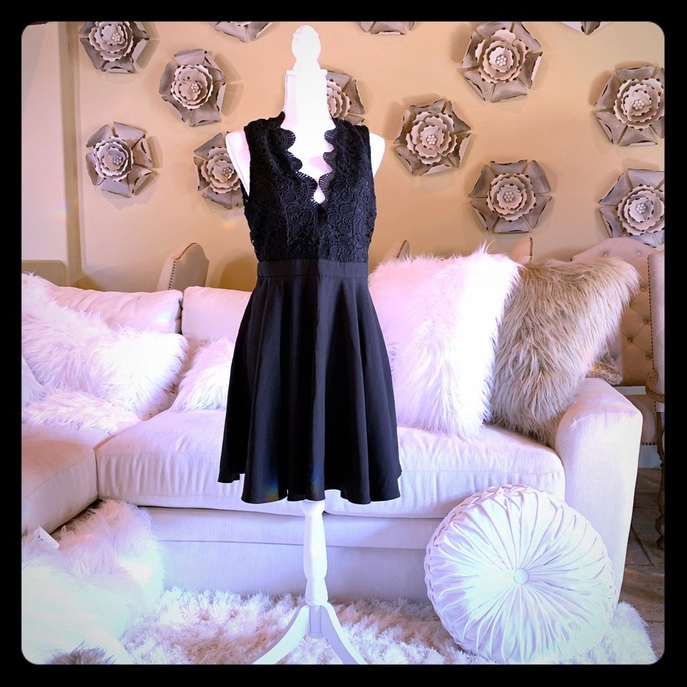NWT Elegant Black Cocktail Dress